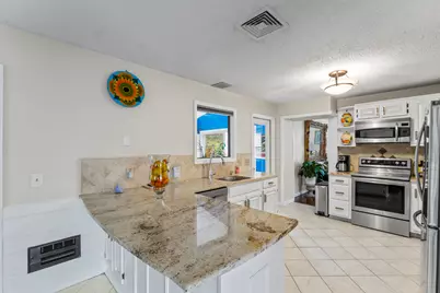 8 Glenview Road, Sherman, CT 06784 - Photo 12