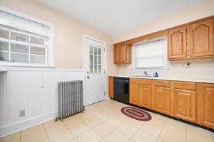 60 Deerfield Dr, Manchester, CT 06040 - Photo 6