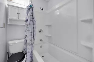 223 Lawlor St, New Britain, CT 06051 - Photo 16