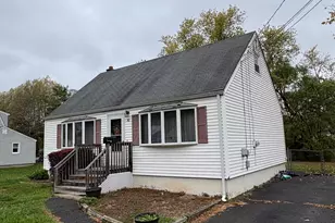 30 Hemlock Pl, Middletown, CT 06457 - Photo 2