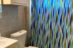 225 Robbins St, Waterbury, CT 06708 - Photo 10