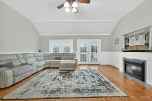 147 N Wawecus Hill Rd, Norwich, CT 06360 - Photo 2