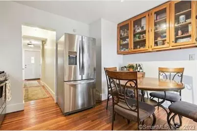 34 Woodland Street, New Haven, CT 06511 - Photo 16