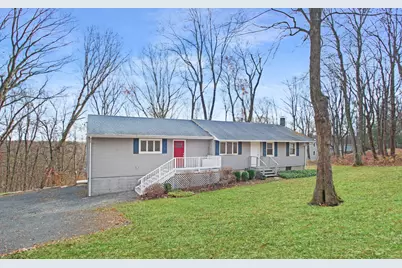 180 Peaceable Ridge Road, Ridgefield, CT 06877 - Photo 2