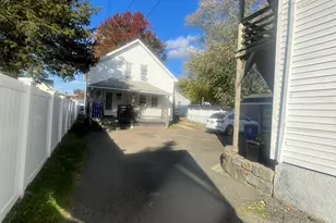 266 Peace St, Stratford, CT 06615 - Photo 32