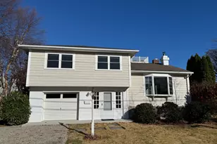 15 Sunwich Rd, Norwalk, CT 06853 - Photo 1