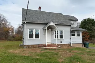 152 Blacks Rd, Cheshire, CT 06410 - Photo 1