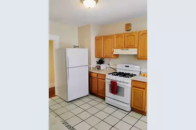 83 Colebrook Street, Hartford, CT 06112 - Photo 10