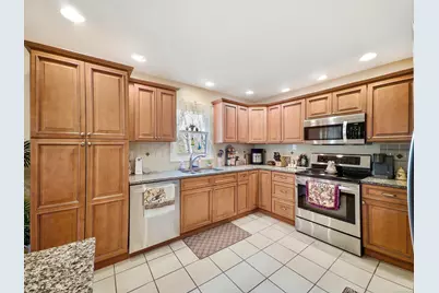 10 Lea Road, North Branford, CT 06471 - Photo 10