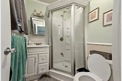 720 Queen Street, Bridgeport, CT 06606 - Photo 22