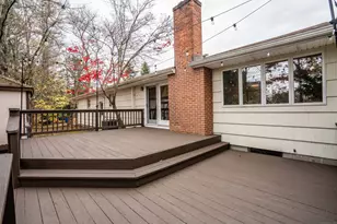 148 King Philip Dr, West Hartford, CT 06117 - Photo 34