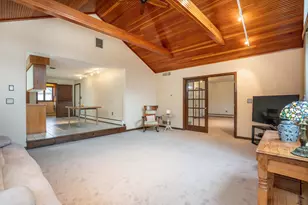 148 King Philip Dr, West Hartford, CT 06117 - Photo 6