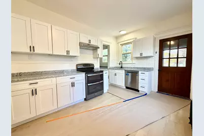 30 Upson Terrace, New Haven, CT 06512 - Photo 10