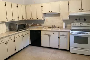 39 Park Ave, Derby, CT 06418 - Photo 8