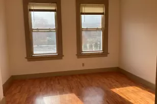 39 Park Ave, Derby, CT 06418 - Photo 4