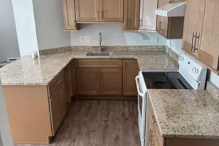 131 Naugatuck Ave, Milford, CT 06460 - Photo 4