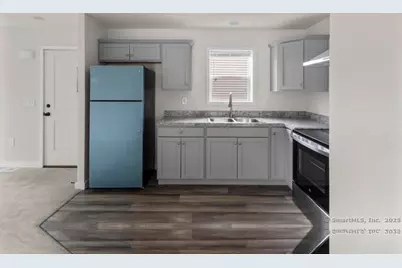 55 Sugar Street #31, Newtown, CT 06470 - Photo 4