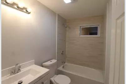 13 Patton Road, Bloomfield, CT 06002 - Photo 8