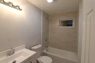 13 Patton Rd, Bloomfield, CT 06002 - Photo 8