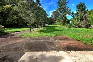 1145 Sherman Ave, Hamden, CT 06514 - Photo 36