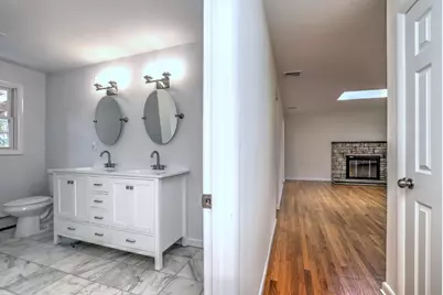 7 Deerfield Drive, Newtown, CT 06482 - Photo 10