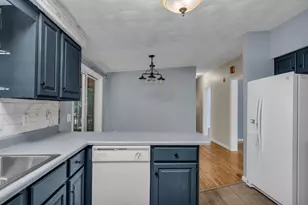 2 Mountain Laurel Ridge, Montville, CT 06382 - Photo 4