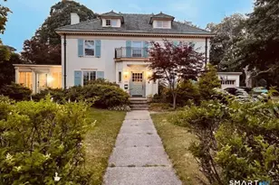 155 Brooklawn Ave, Bridgeport, CT 06604 - Photo 2