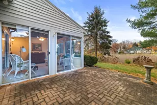 3 Sandgate Cir, Madison, CT 06443 - Photo 4