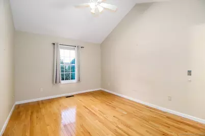 25 St George Place, Newtown, CT 06482 - Photo 18