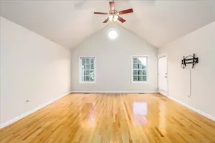 25 St George Pl, Newtown, CT 06482 - Photo 16