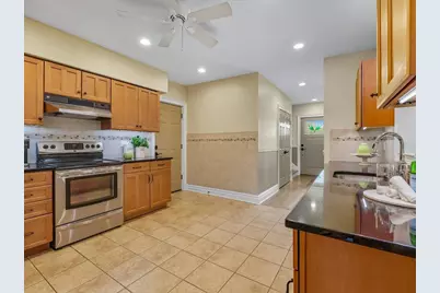 217 Huntington Road, Stratford, CT 06614 - Photo 14