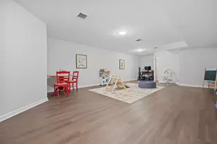 7 Silversmith Dr, Danbury, CT 06811 - Photo 28