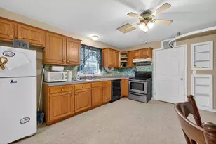 711 Ekonk Hill Rd, Sterling, CT 06354 - Photo 4