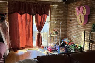 165 Parkview St, Meriden, CT 06451 - Photo 4