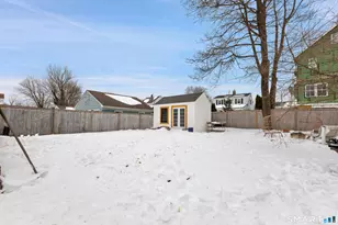 855 Riverside Dr, Fairfield, CT 06824 - Photo 24