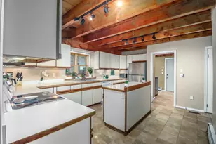 56 E Starrs Plain Rd, Danbury, CT 06810 - Photo 8