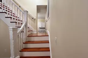 141 Greenfield St, Hartford, CT 06112 - Photo 26