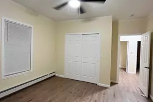 141 Greenfield St, Hartford, CT 06112 - Photo 30