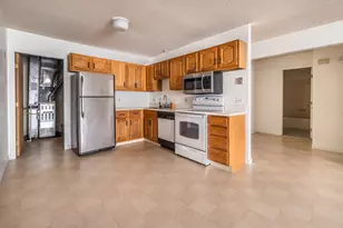 51 Commodore Commons, Derby, CT 06418 - Photo 4