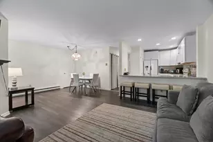 8 Rose Ln, Danbury, CT 06811 - Photo 2