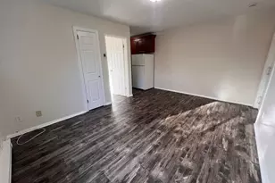 76 Palisade Ave, Bridgeport, CT 06610 - Photo 4