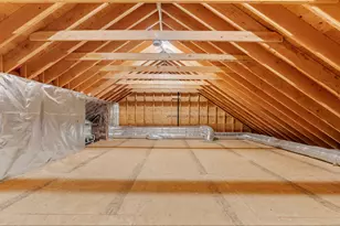 52 Circle Dr, Stratford, CT 06614 - Photo 6