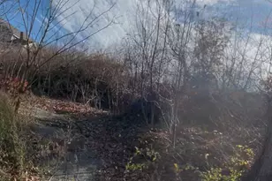 52 Circle Dr, Stratford, CT 06614 - Photo 1