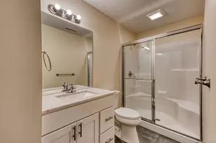 43 Belvedere Dr, Tolland, CT 06084 - Photo 20