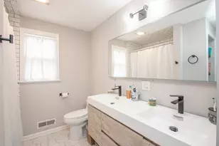 425 Judd St, Fairfield, CT 06824 - Photo 14