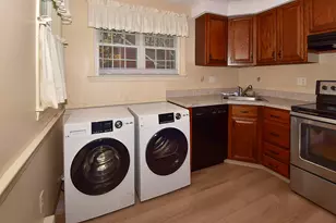 413 Lady Bug Ln, Vernon, CT 06066 - Photo 12