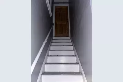 19 Moore Avenue, East Hartford, CT 06108 - Photo 10