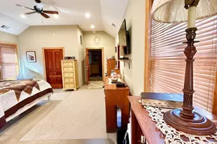 7 Renzulli Rd, Norwalk, CT 06851 - Photo 8