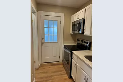 14 Denison Avenue, Groton, CT 06340 - Photo 6