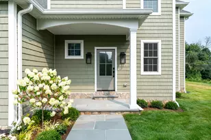 6 Walnut Ridge Ct, Stamford, CT 06905 - Photo 2